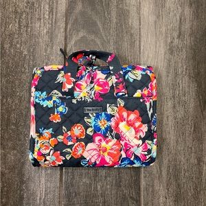 vera bradley travel bag